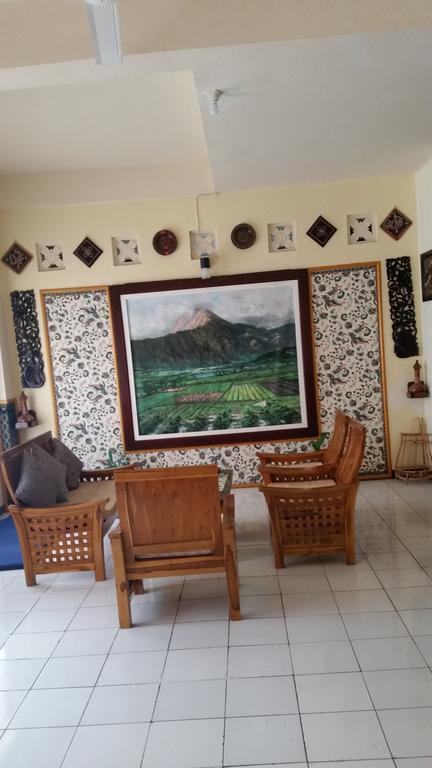 Tempatku Indonesian Restaurant And Rooms Senggigi Exterior photo