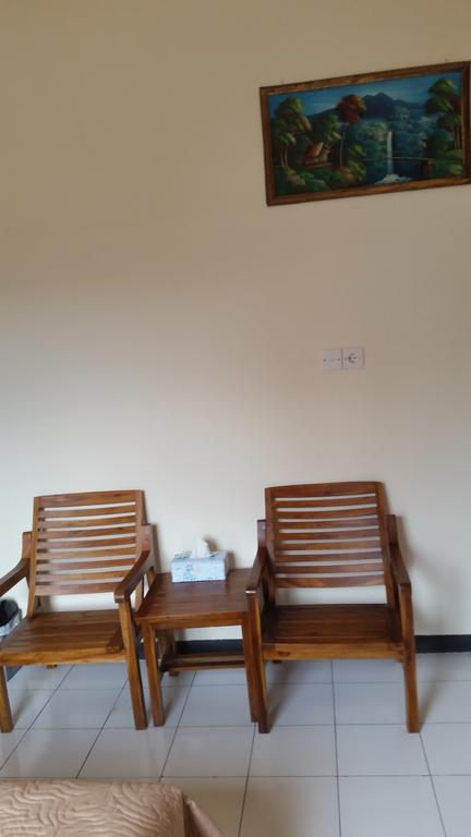 Tempatku Indonesian Restaurant And Rooms Senggigi Exterior photo