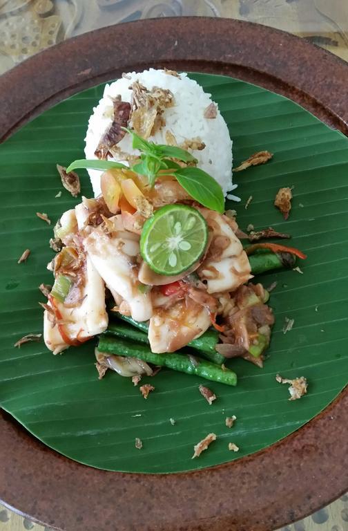 Tempatku Indonesian Restaurant And Rooms Senggigi Exterior photo